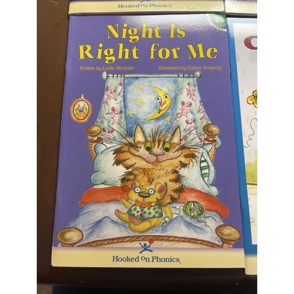 Set of 4 Hooked on Phonics HOP Books Cat Tricks Night is Right for Me Vintage